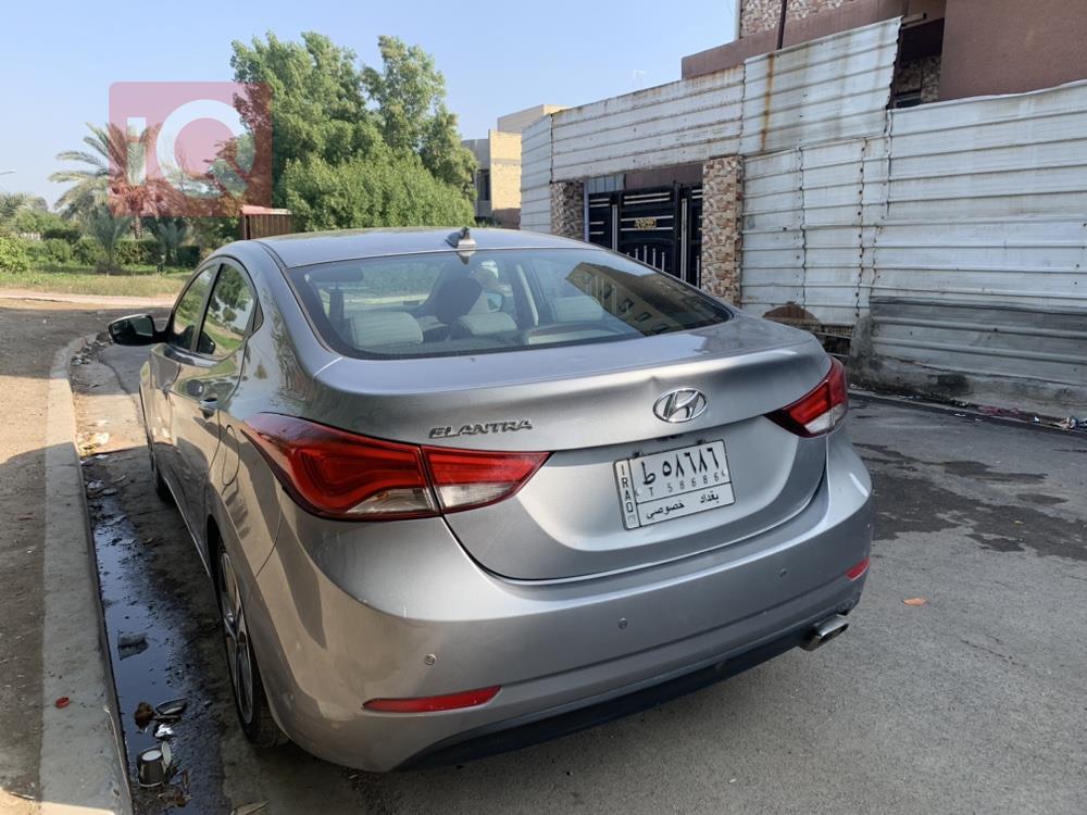 هیوندای ئەلەنترا